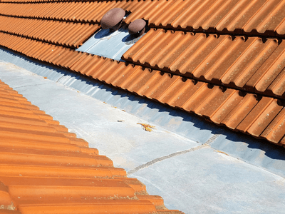 About Leaking Skylight Repair Pros Bloomington, NE